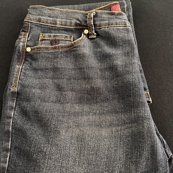 Gloria Vanderbilt Amanda bootcut jeans - Picture 4 of 4